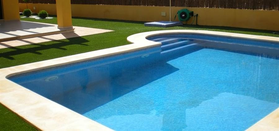 artificial-grass-manufacturers-and-suppliers-copertina