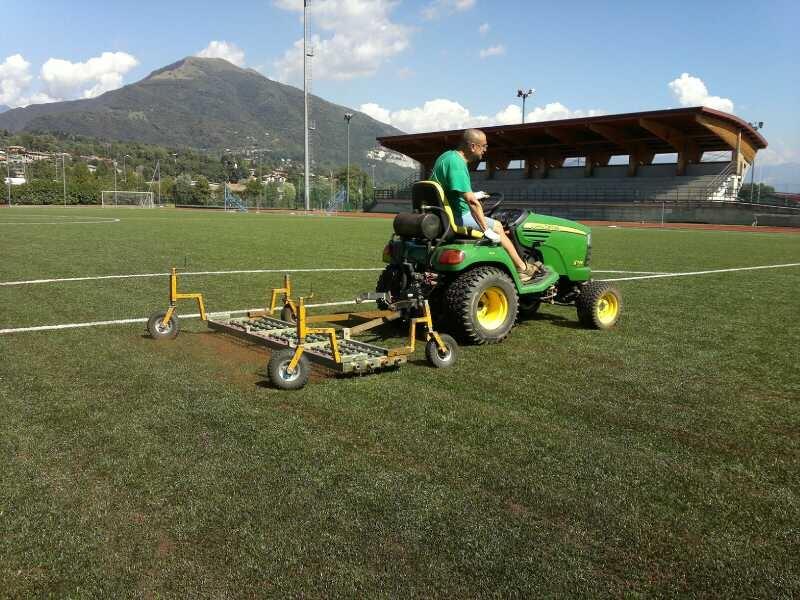 synthetic-turf-maintenance-2