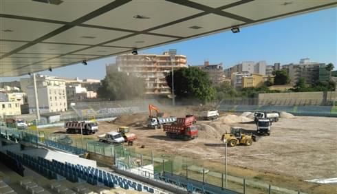 Building and installation of artificial turf, including all complementary works... <a href=_%7bpagi.. href=__ />